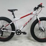 FatBike 26"  47cm shimano revo 7 speed wit rood