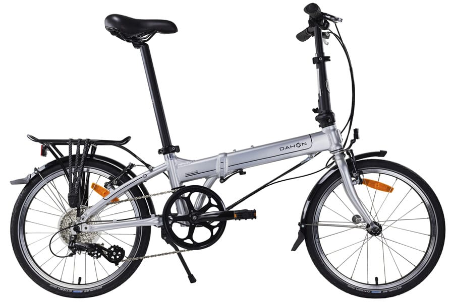 De Dahon Mariner D8 is een blikvanger. Het is een lichtgewicht fiets van hoge kwaliteit voor een verrassend betaalbare prijs. Door zijn draagbaarheid is de Mariner D8 ideaal voor reizen per bus of trein - perfect voor multimodaal stadsvervoer.