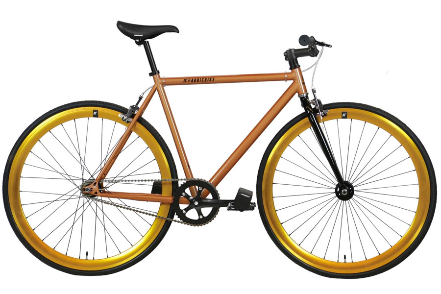 De FabricBike Original Caramel & Gold fixed gear en single speed fiets is ideaal om te starten in de wereld van de stadsfietsen. Het heeft een uitstekende kwaliteit-prijsverhouding