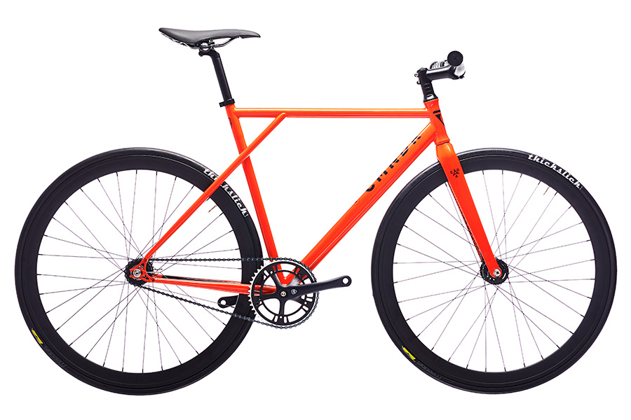 Polo and Bike Cmndr C04 Orange Fixie Fiets