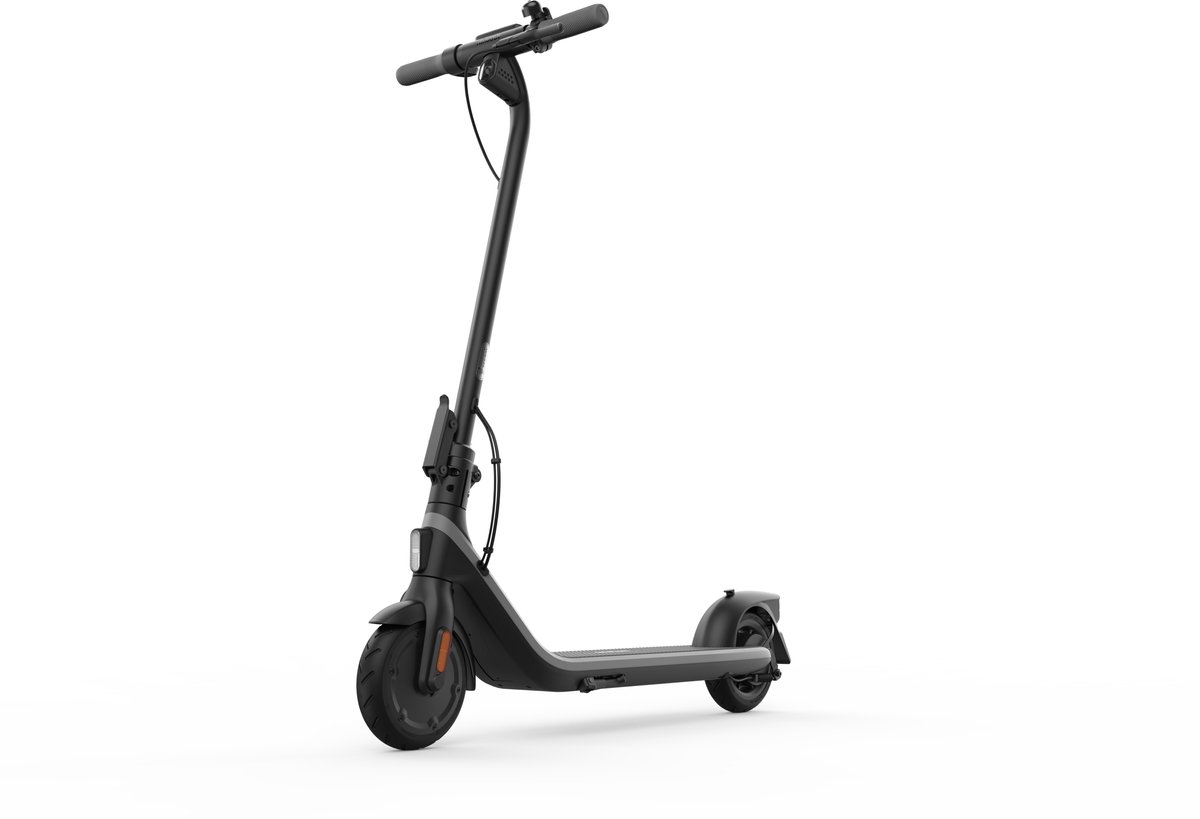 ninebot kickscooter e2 e powered by segway e step actieradius 25km snelheid 20km h officieel benelux model