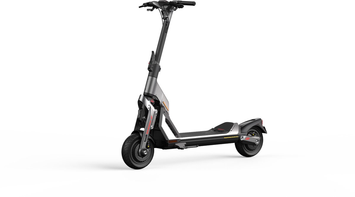 ninebot kickscooter gt1e powered by segway e step actieradius 70km snelheid 25km h officieel benelux model