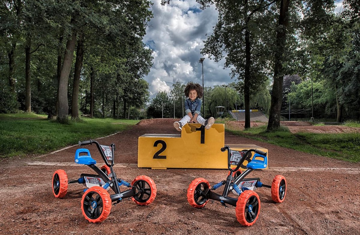 buzzy nitro de snelle trapauto voor jonge avonturiers