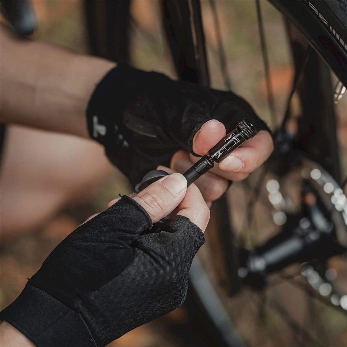 topeak race rocket minipompen zilver 120 psi