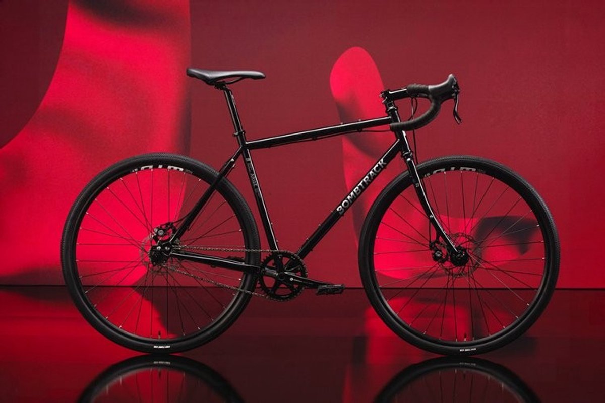 Bombtrack - Arise Fiets - Metallic Zwart - S - 49cm Fiets kopen online