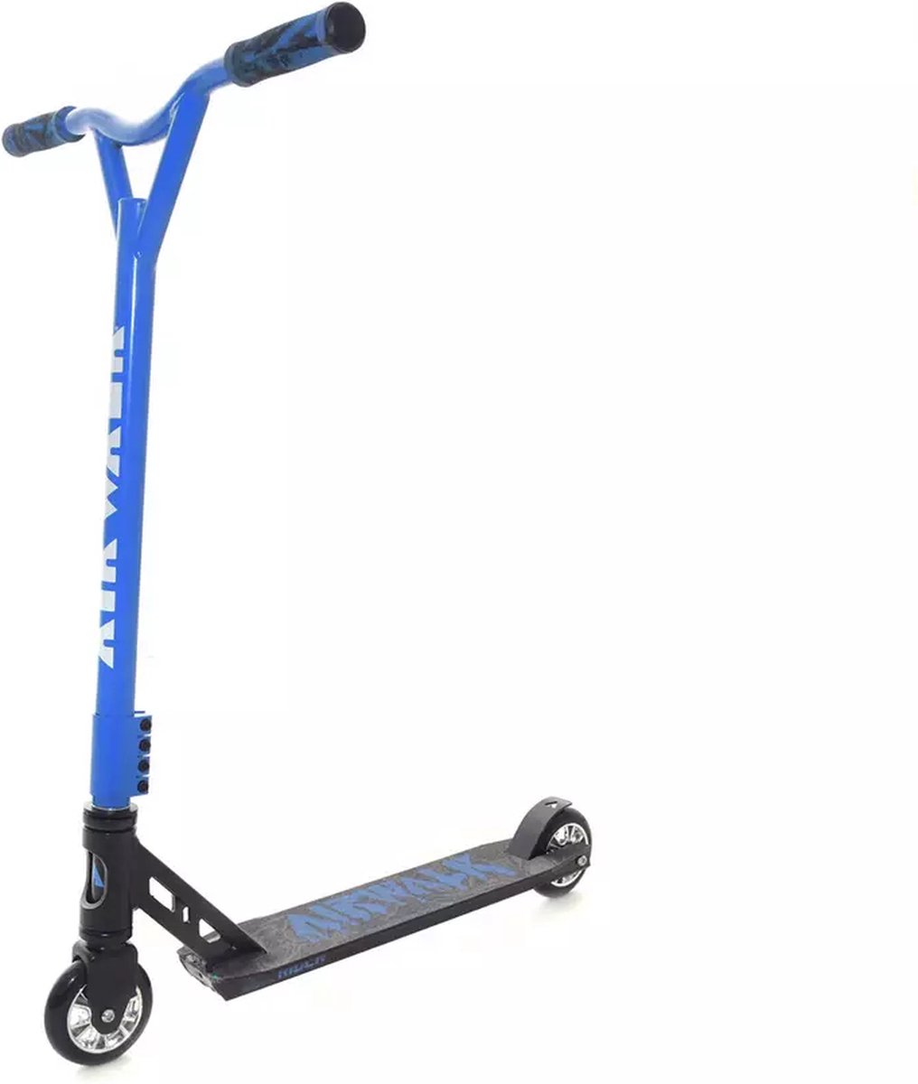 airwalk skyrider stunt scooter blauw zwart
