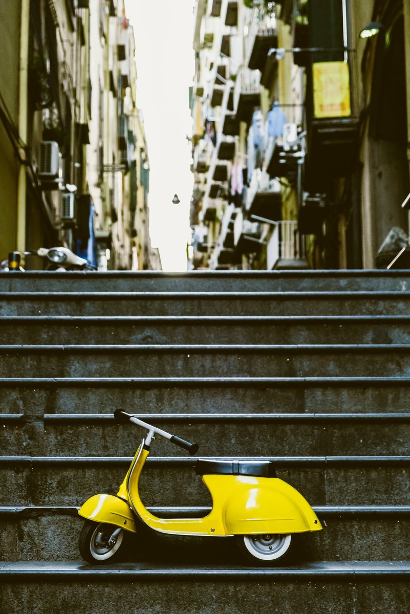 ambosstoys scooter primo classic loopfiets geel vintage kinderscooter
