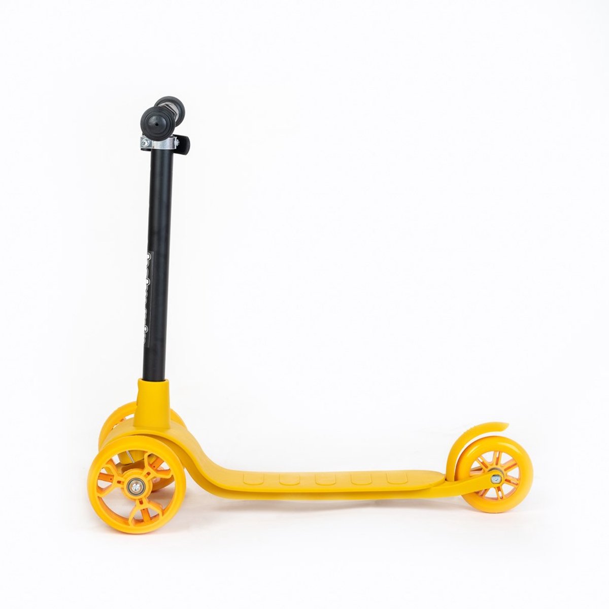 Baby Mix - Kinderstep - Driewielig - Verstelbaar Stuur - Felgele kleur - Geschikt voor peuters - Steppen - Scooter - Peuterscooter - Veiligheid - Kinderscooter Step kopen online