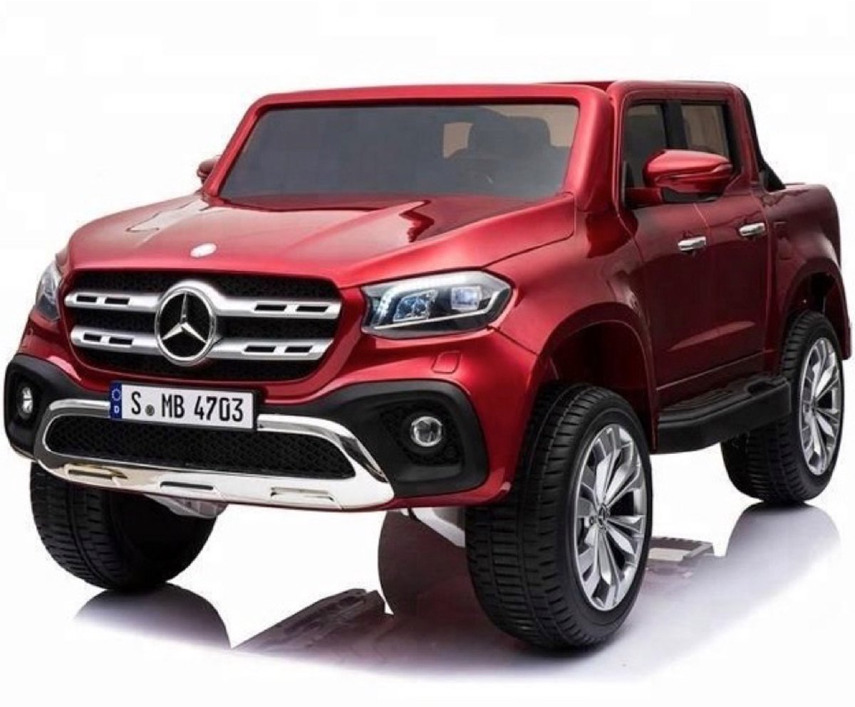 Elektrische kinderauto, Mercedes Benz X-KLASSE 12V Kinderauto 2-persoons, 4x4 lederzitje + rubberen banden Metallic Rood Accuvoertuig kopen online