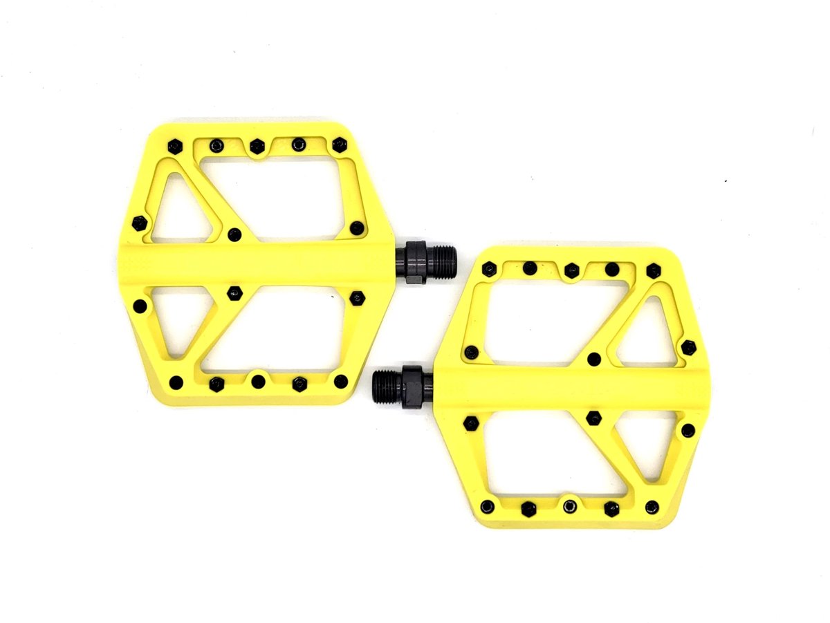 nylon lichtgewicht flat pedals