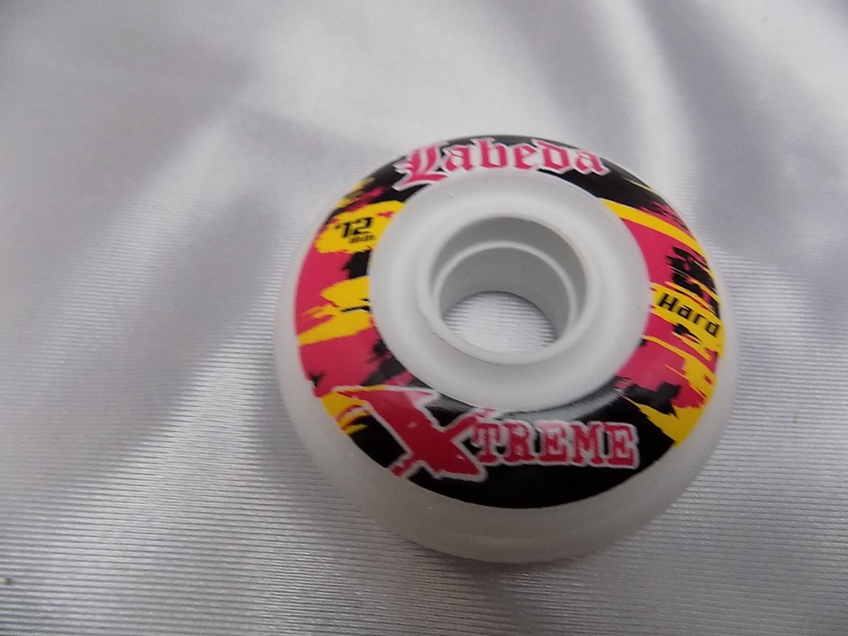 Skate wiel 72 MM Labeda Xtreme hard 4-pack Skateonderdeel kopen online