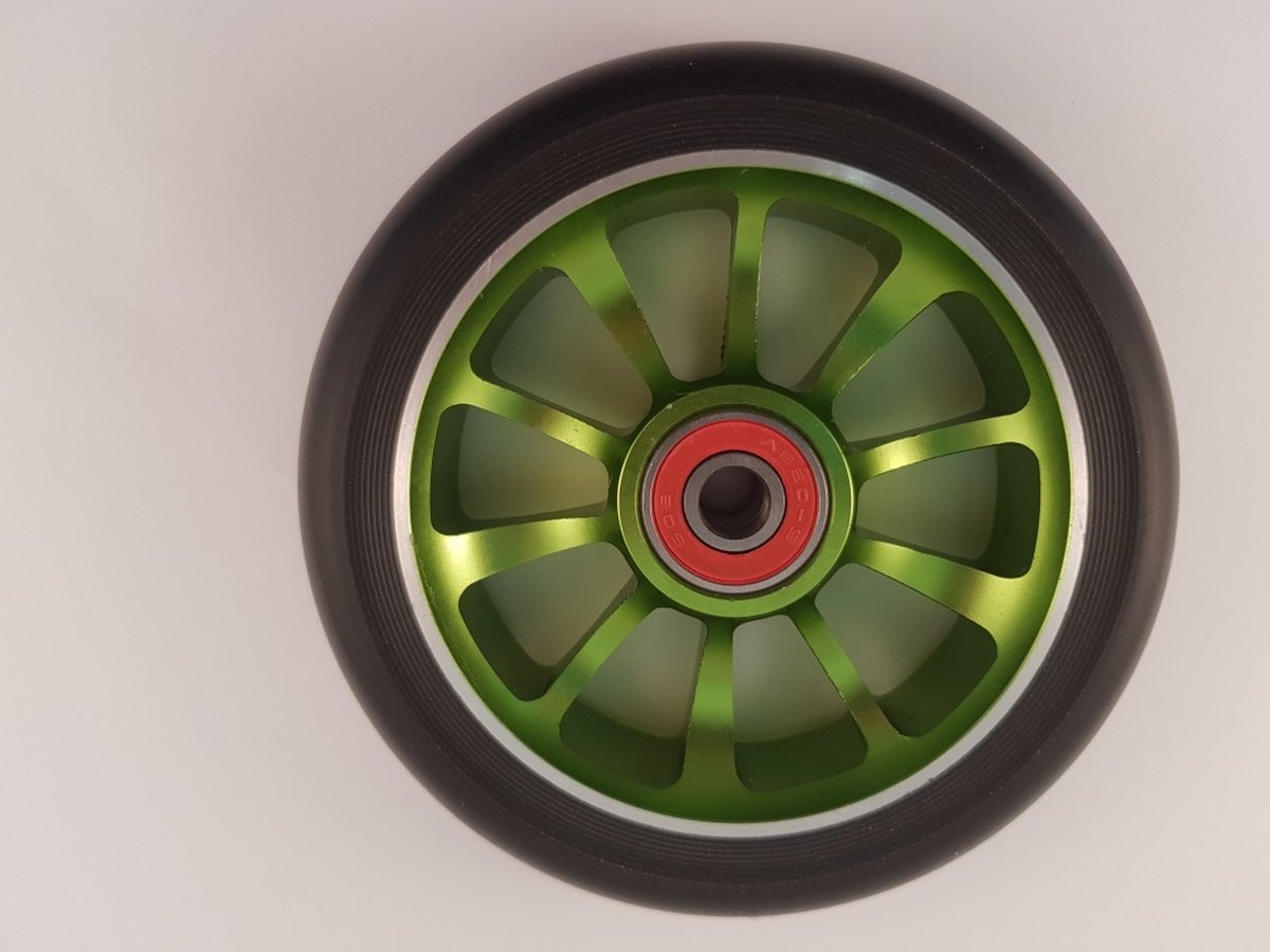 sss signature wheel 110mm green