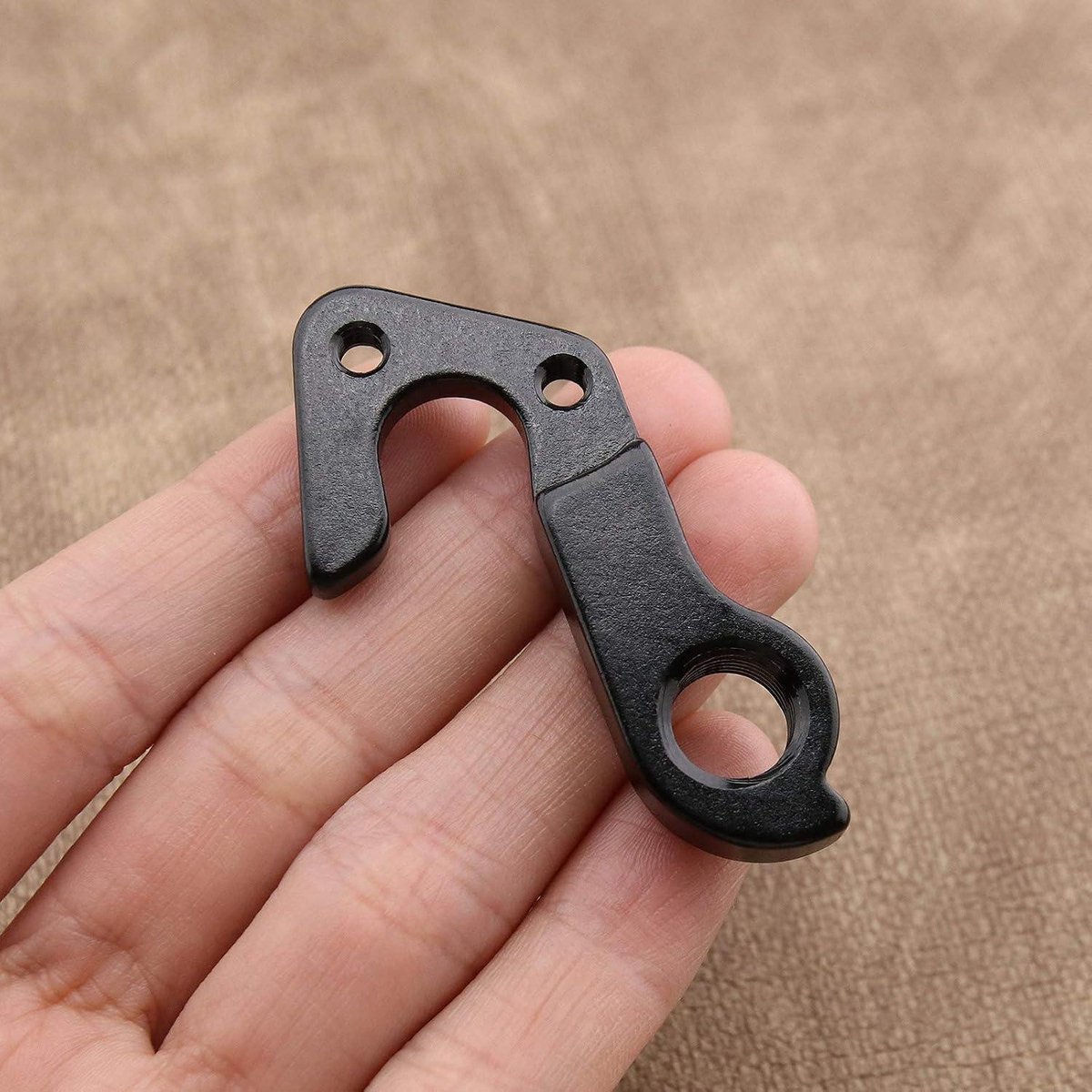 Allecto - Fiets Achter Gear Mech Derailleur Haak - MTB Racefiets - Zwart Aluminium - Hanger Adapter - Mountainbike Onderdelen - Achterhaak Dropout Frame - Geschikt voor Fietsen - Zwart Model. Fiets kopen online