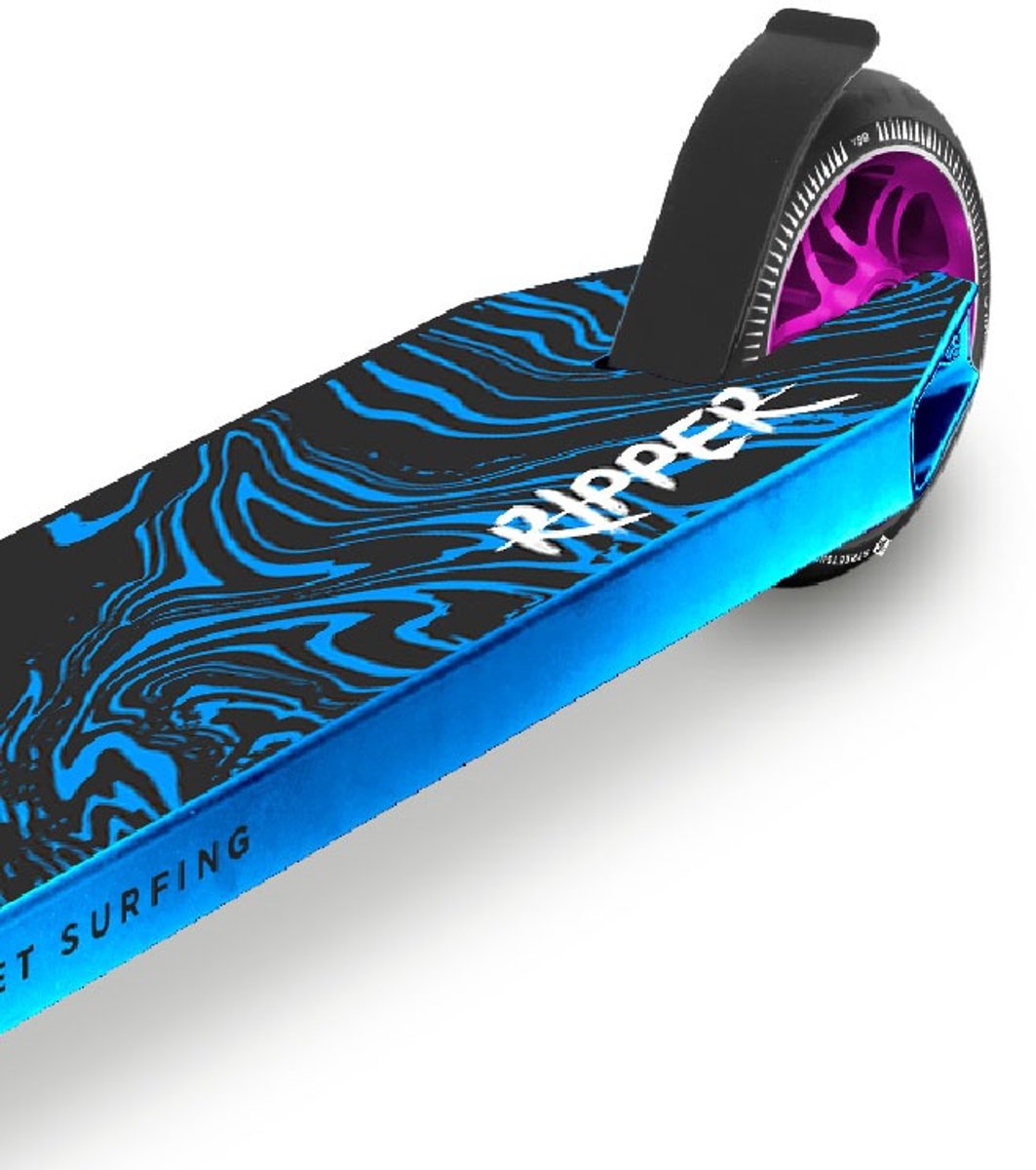 Street Surfing - Ripper Stuntstep - Bloody Sky - 110mm Wielen Step kopen online