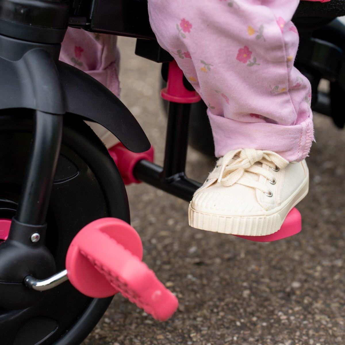 DELUXE 4 in 1 roze driewieler voor kinderen Driewieler kopen online