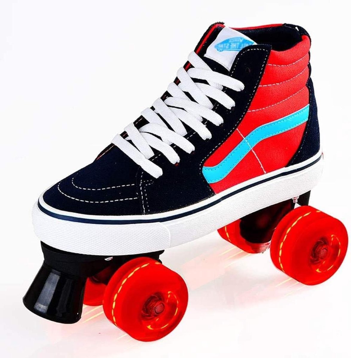schoenen met wielen rolschaatsen buiten bewegen zelf oplaadbare wielen maat 38 rood