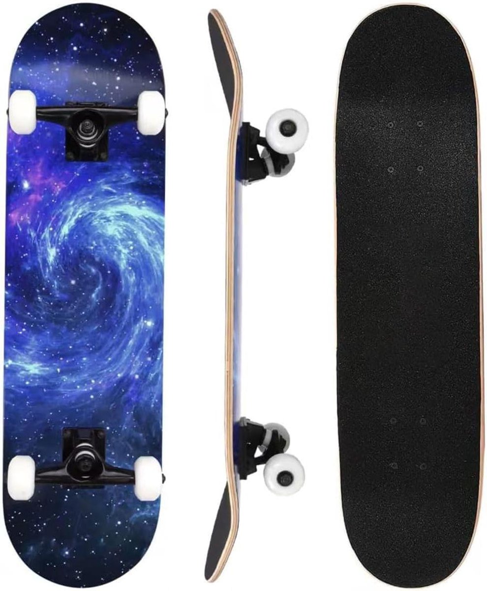compleet skateboard beginnersboard buiten skaten dubbel kick deck 70 x 20 cm blauwe nebula