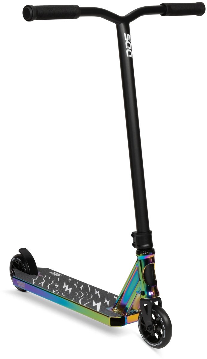 DDS Stuntstep Neochrome, Regenboog 84cm - Gesealde Lagers - 110mm Wielen - Abec-9 Step kopen online