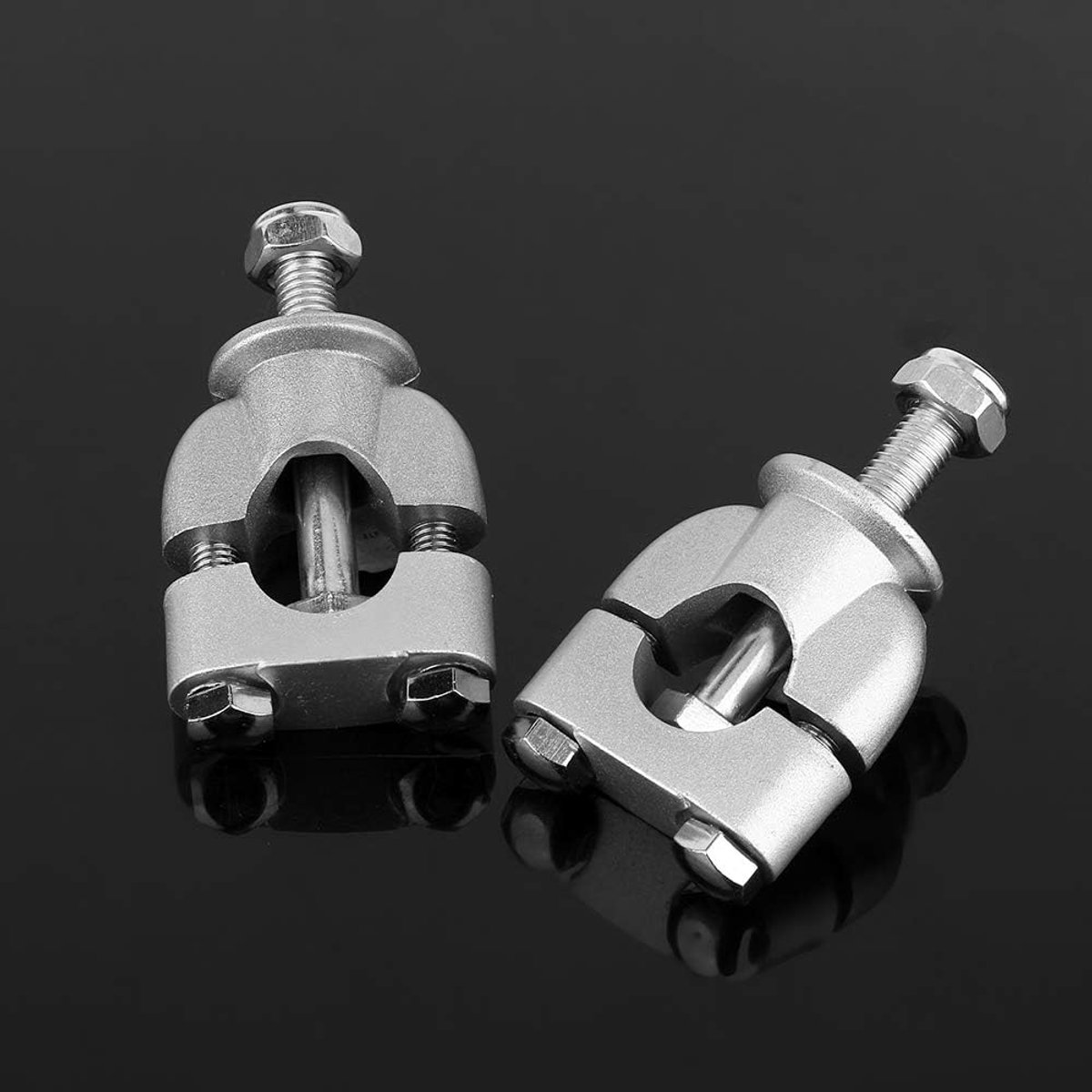 2 Stks Universele 7/8 "Motorbike Stuur Risers Handvat Bar Montage Klemmen Stuur Riser Klem Zilver voor Motorfiets Dirt Bike ATVfor motorfiets bar riser ondersteuning begeleiding 22mm stuur mount Driewieler kopen online